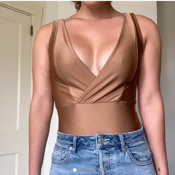 Forever 21 metallic plunge surplice bodysuit - Picture 1 of 3